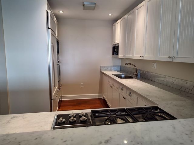 1 Tower Drive 303, Portsmouth, RI 02871