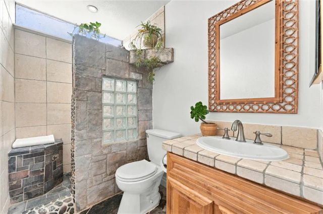 8641 Salt Lake Drive, Huntington Beach, CA 92646