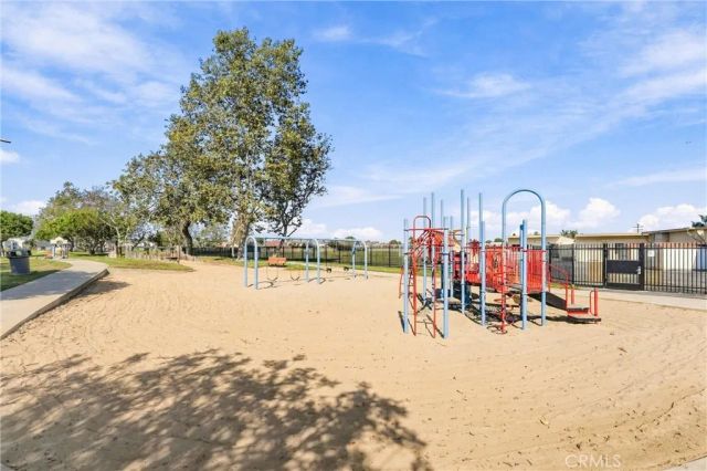 8641 Salt Lake Drive, Huntington Beach, CA 92646