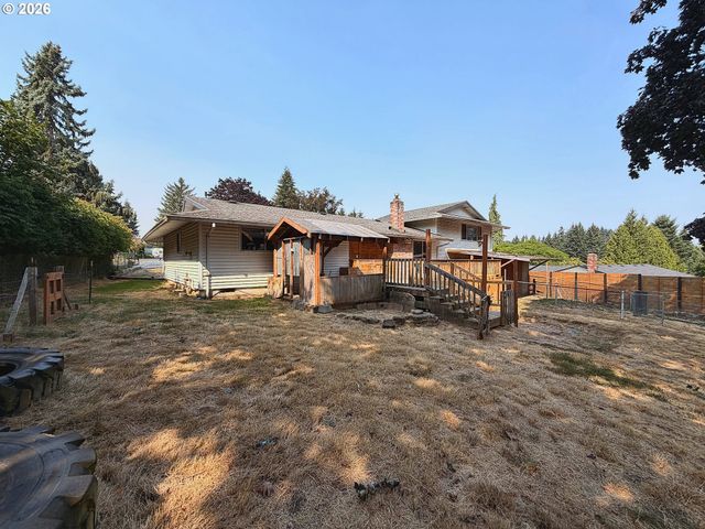 10800 Se KATHY Ln, Boring, OR 97009