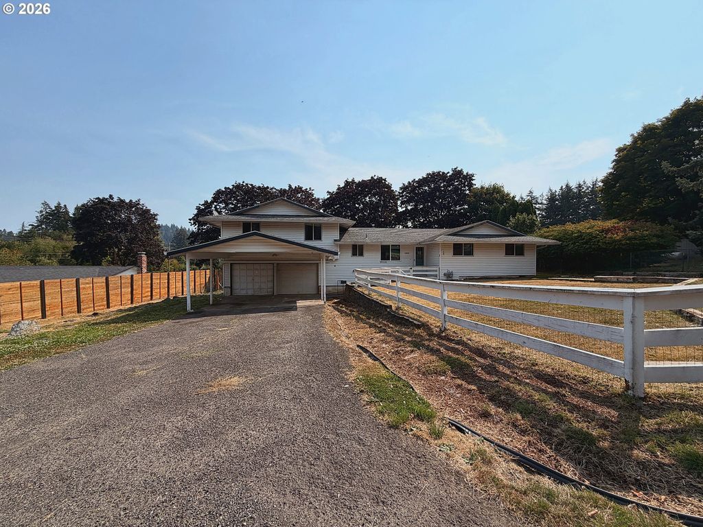 10800 Se KATHY Ln, Boring, OR 97009