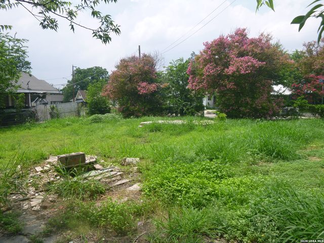 346 Canton, San Antonio, TX 78202