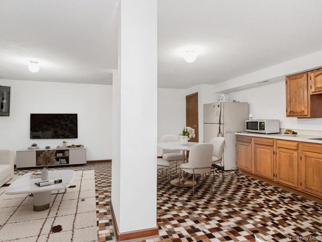 1510 Boston Road, Bronx, NY 10460