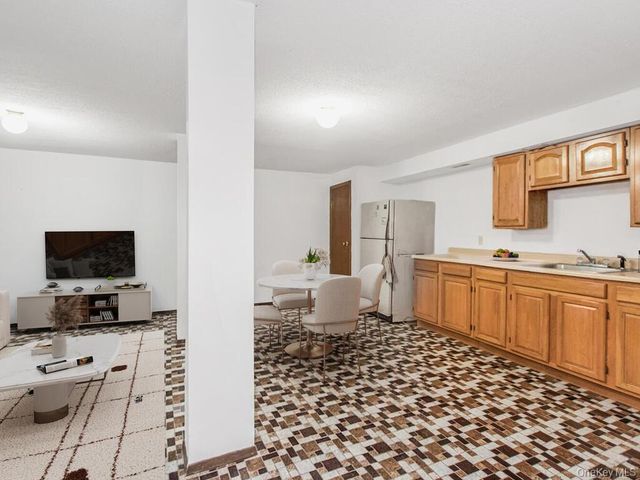 1510 Boston Road, Bronx, NY 10460