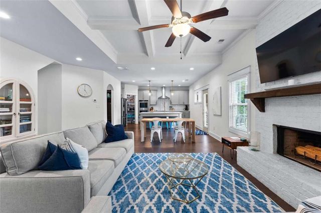 163 Senoia Oaks Way, Senoia, GA 30276