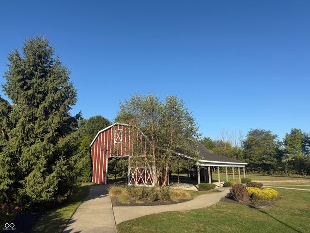 2976 W Tapestry Drive, Monrovia, IN 46157