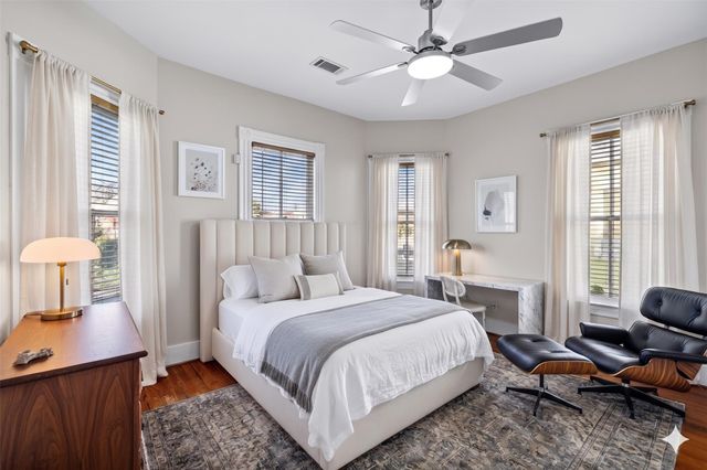 2207 Bernardo De Galvez, Galveston, TX 77550