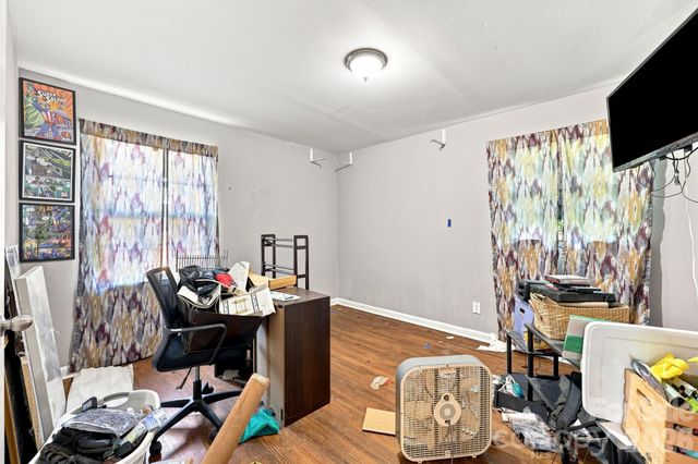 1400 Lasalle Street, Charlotte, NC 28216
