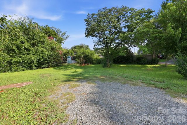 1400 Lasalle Street, Charlotte, NC 28216