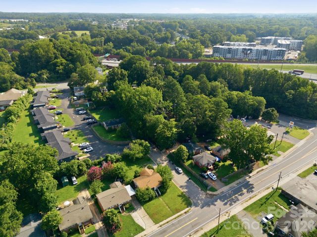 1400 Lasalle Street, Charlotte, NC 28216