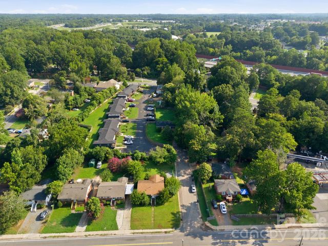 1400 Lasalle Street, Charlotte, NC 28216