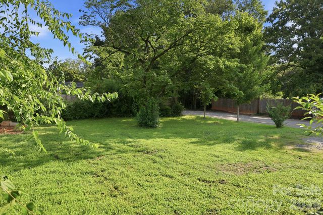1400 Lasalle Street, Charlotte, NC 28216