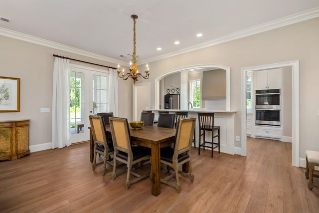 1646 Cleveland Street, Elloree, SC 29047