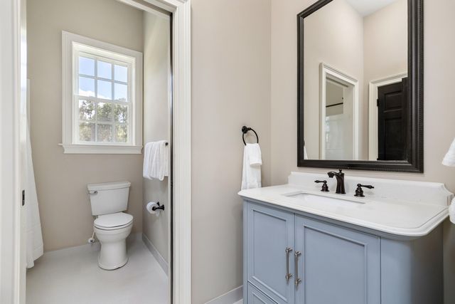 1646 Cleveland Street, Elloree, SC 29047
