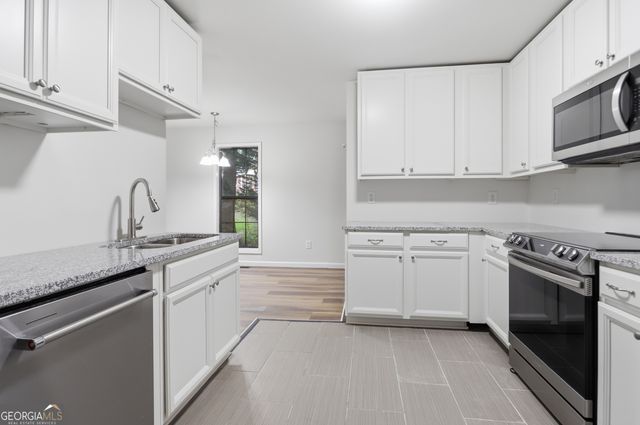 1406 The Lane, Lawrenceville, GA 30043