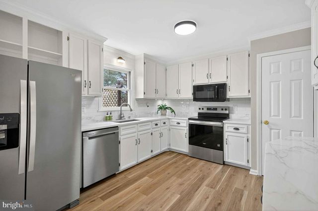 10314 REID LN, Nokesville, VA 20181