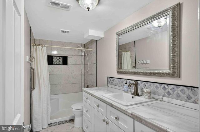 10314 REID LN, Nokesville, VA 20181