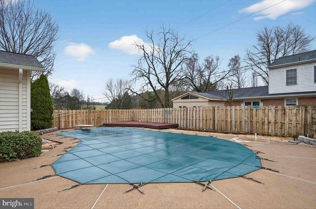 10314 REID LN, Nokesville, VA 20181