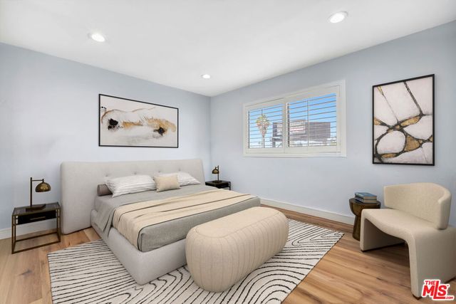 7100 Balboa Boulevard 703, Van Nuys, CA 91406