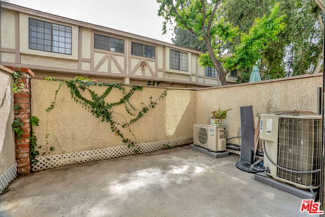 7100 Balboa Boulevard 703, Van Nuys, CA 91406