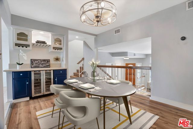 7100 Balboa Boulevard 703, Van Nuys, CA 91406