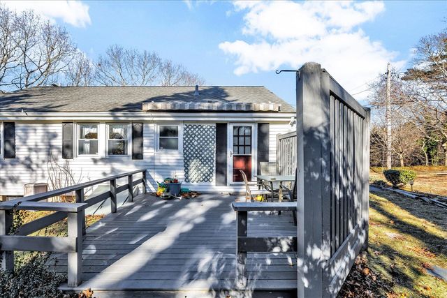 48 Maple Street, Buzzards Bay, MA 02532