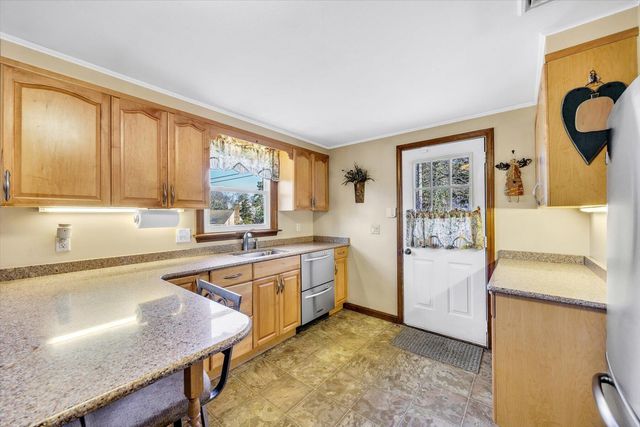 48 Maple Street, Buzzards Bay, MA 02532