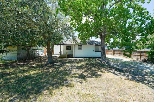 1222 Logan Ave, Corpus Christi, TX 78404