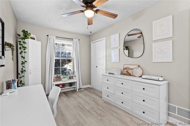 94 Tingle Drive, New Albany, IN 47150