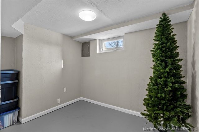 94 Tingle Drive, New Albany, IN 47150