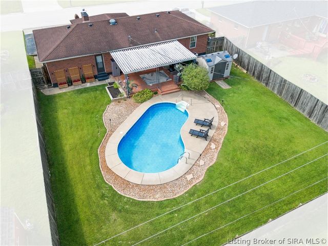 94 Tingle Drive, New Albany, IN 47150