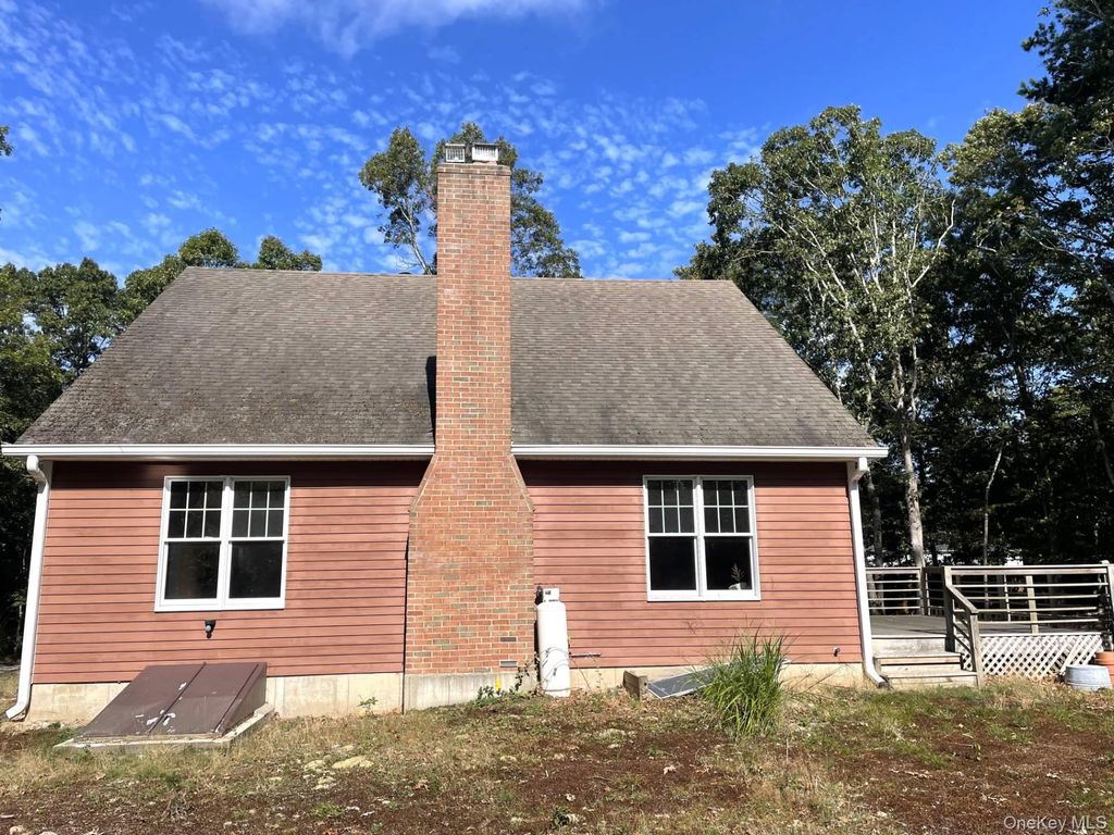 9 Wood Lot Lane, East Hampton, NY 11937