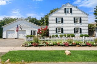 211 Berry Hill Road, Syosset, NY 11791