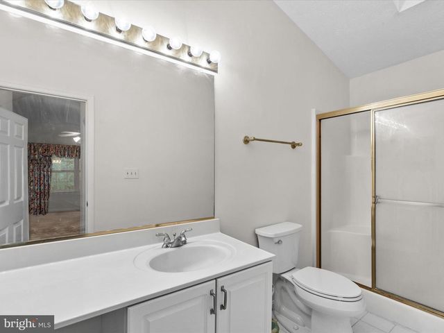33 PINEHURST RD, Berlin, MD 21811