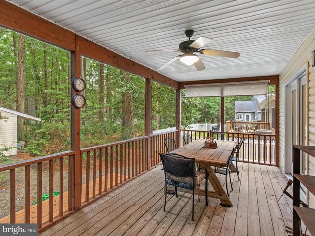 33 PINEHURST RD, Berlin, MD 21811