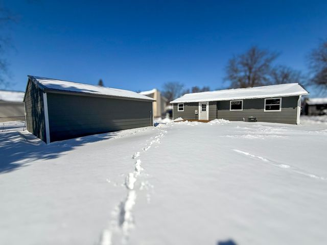 918 18th Street SE, Rochester, MN 55904