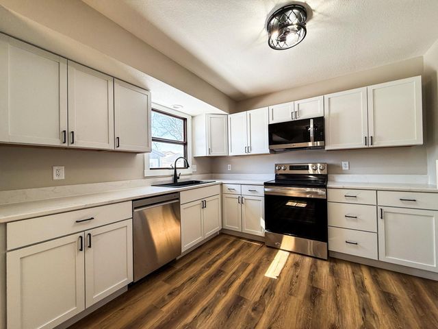 918 18th Street SE, Rochester, MN 55904