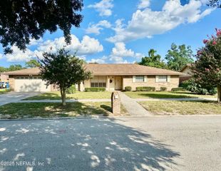 4075 GREENWILLOW Lane W, Jacksonville, FL 32277