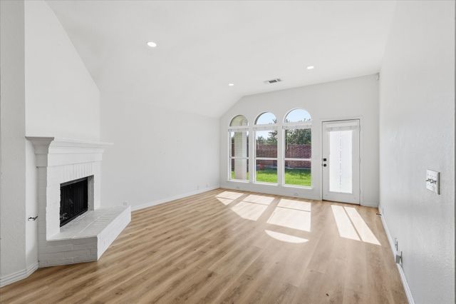 11248 Blackhawk Drive, Frisco, TX 75033