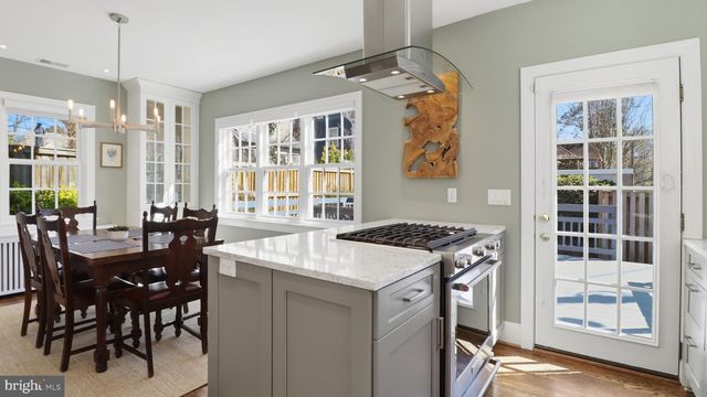 4606 VERPLANCK PL NW, Washington, DC 20016