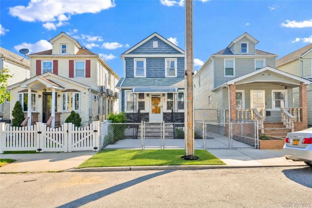 9013 201st Street, Hollis, NY 11423