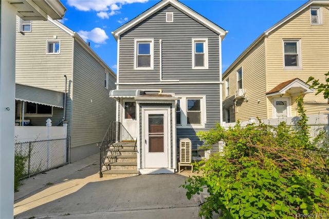 9013 201st Street, Hollis, NY 11423