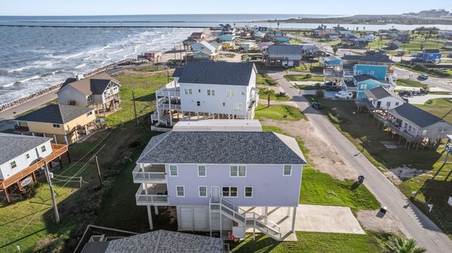 1003 Seashell Drive, Surfside Beach, TX 77541