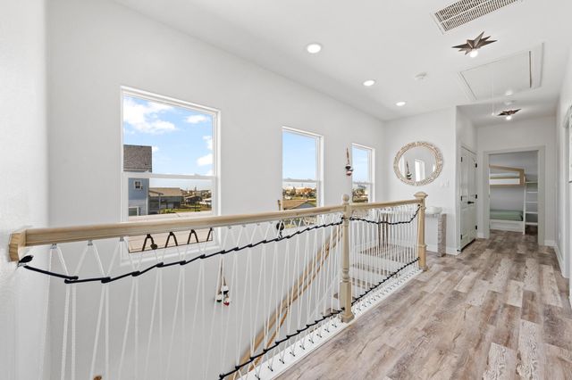 1003 Seashell Drive, Surfside Beach, TX 77541