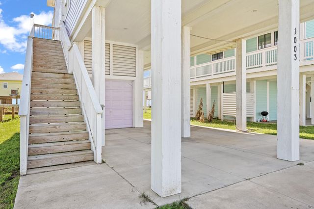 1003 Seashell Drive, Surfside Beach, TX 77541