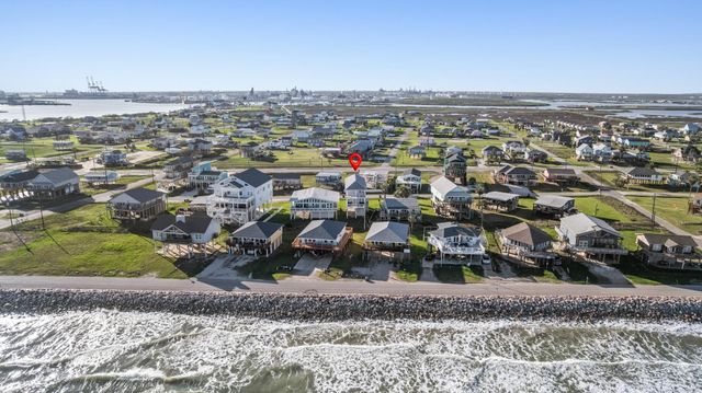 1003 Seashell Drive, Surfside Beach, TX 77541