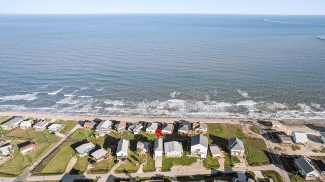 1003 Seashell Drive, Surfside Beach, TX 77541
