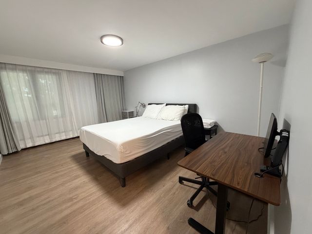 195 Grove Street B, Cambridge, MA 02138
