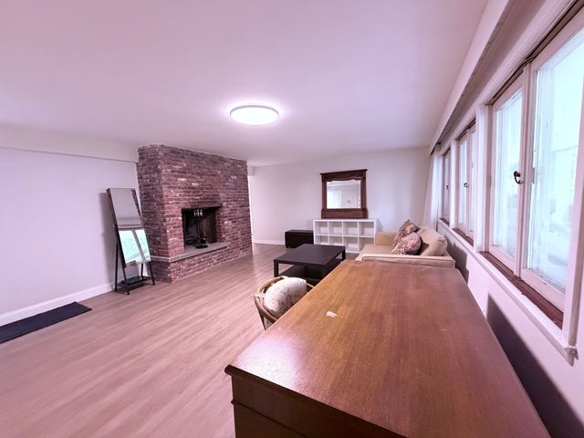 195 Grove Street B, Cambridge, MA 02138