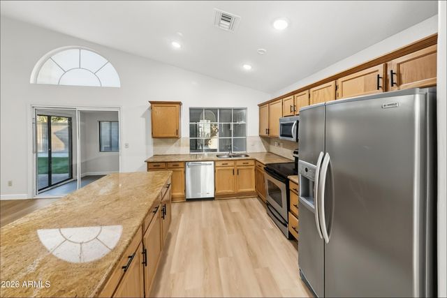 16017 S 43RD Place, Phoenix, AZ 85048